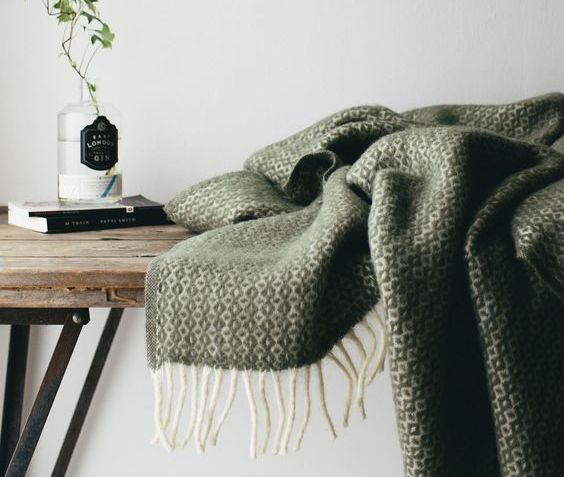 Different Ways To Style A Throw